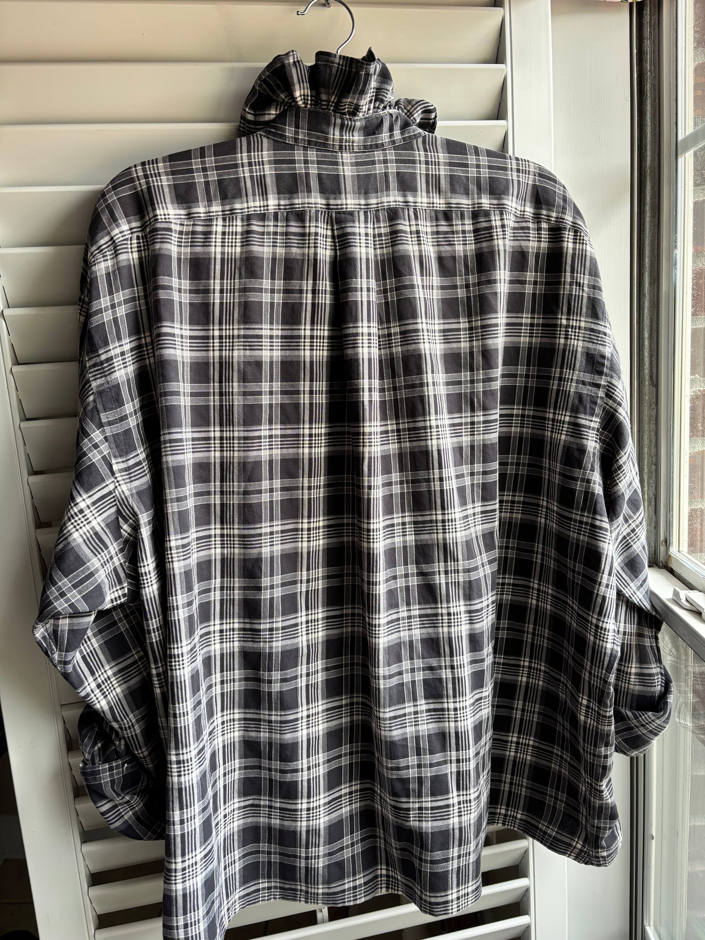 Ruffled Ralph Lauren oxford