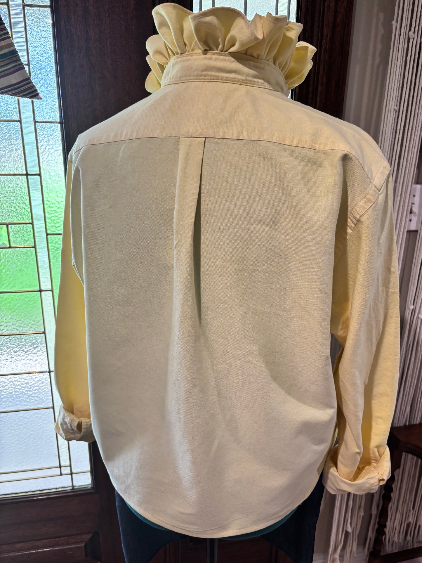 Ruffled Vintage RL buttercream XL