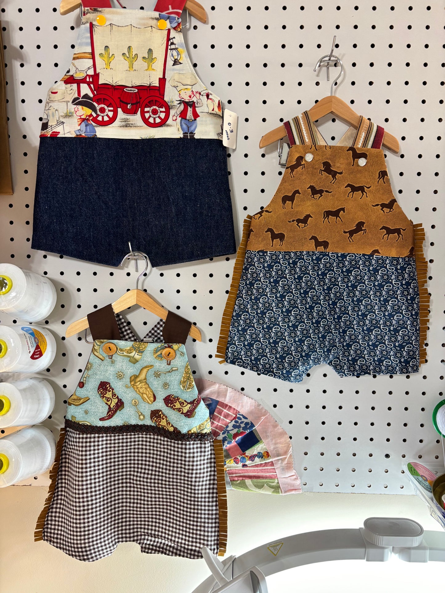 Bronco romper 0-3 months
