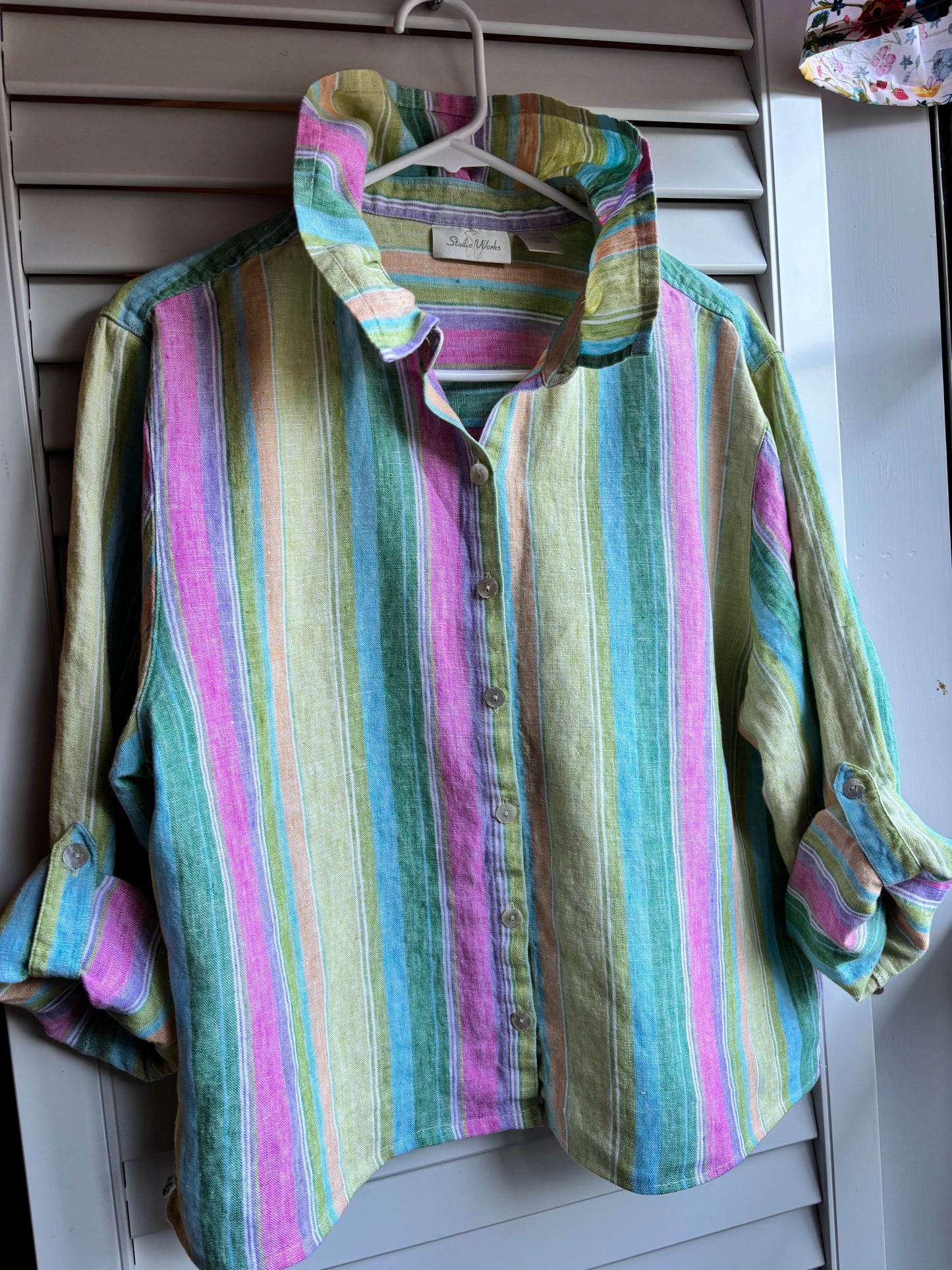 Women’s linen blouse wow