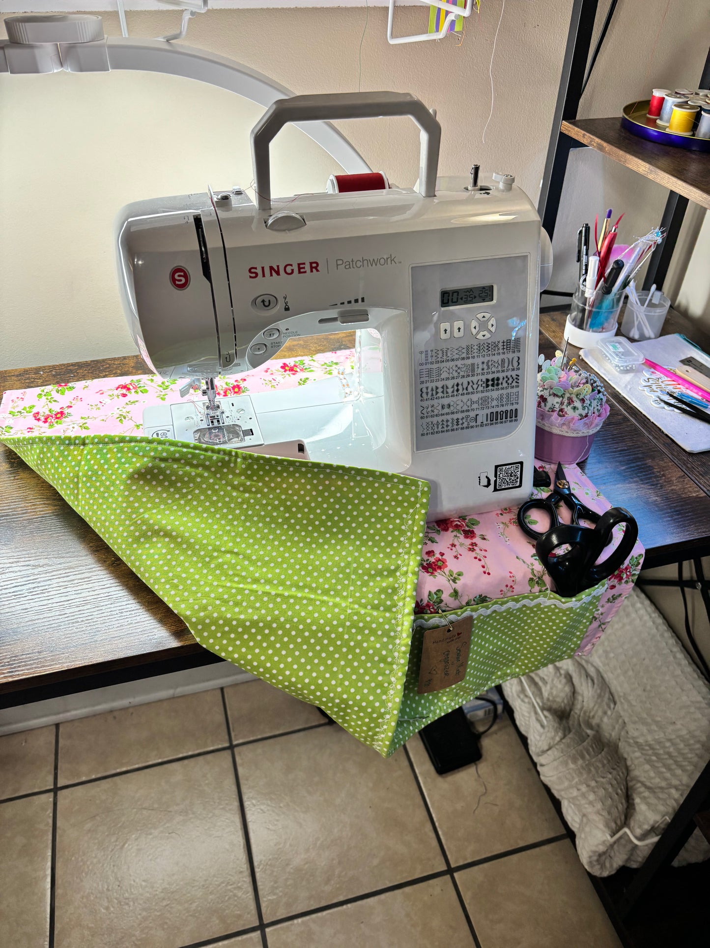Sewing mat organizer