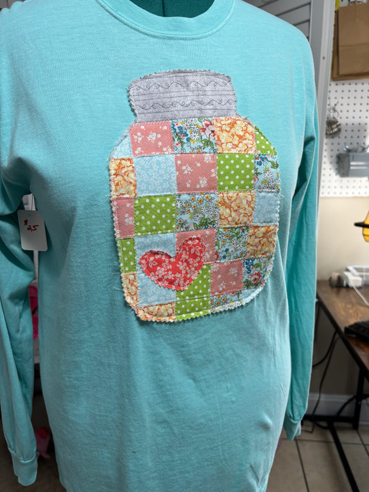 Quilted mason in patchwork appliquéd tee