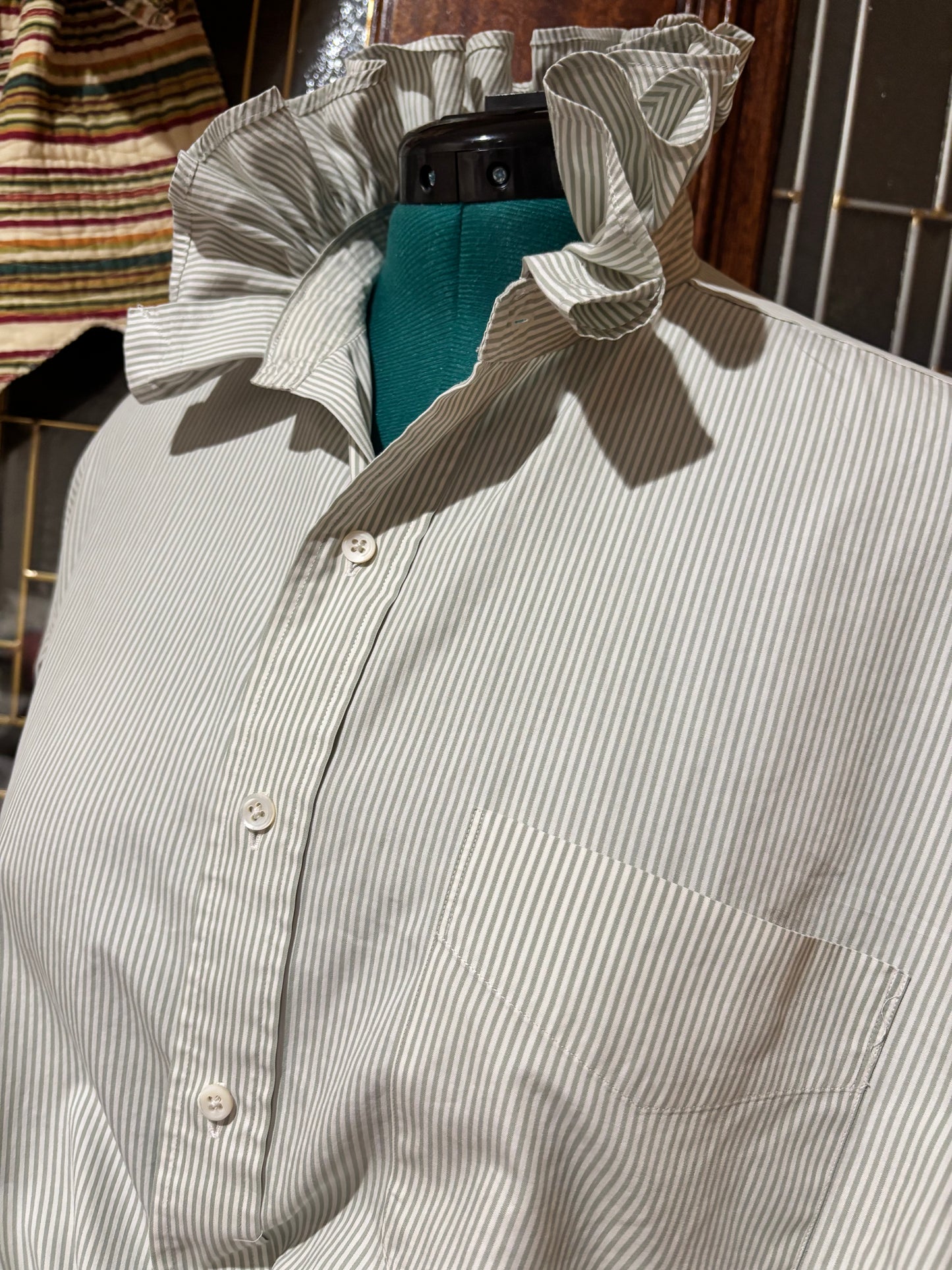 Ruffled vintage Ralph Lauren oxford