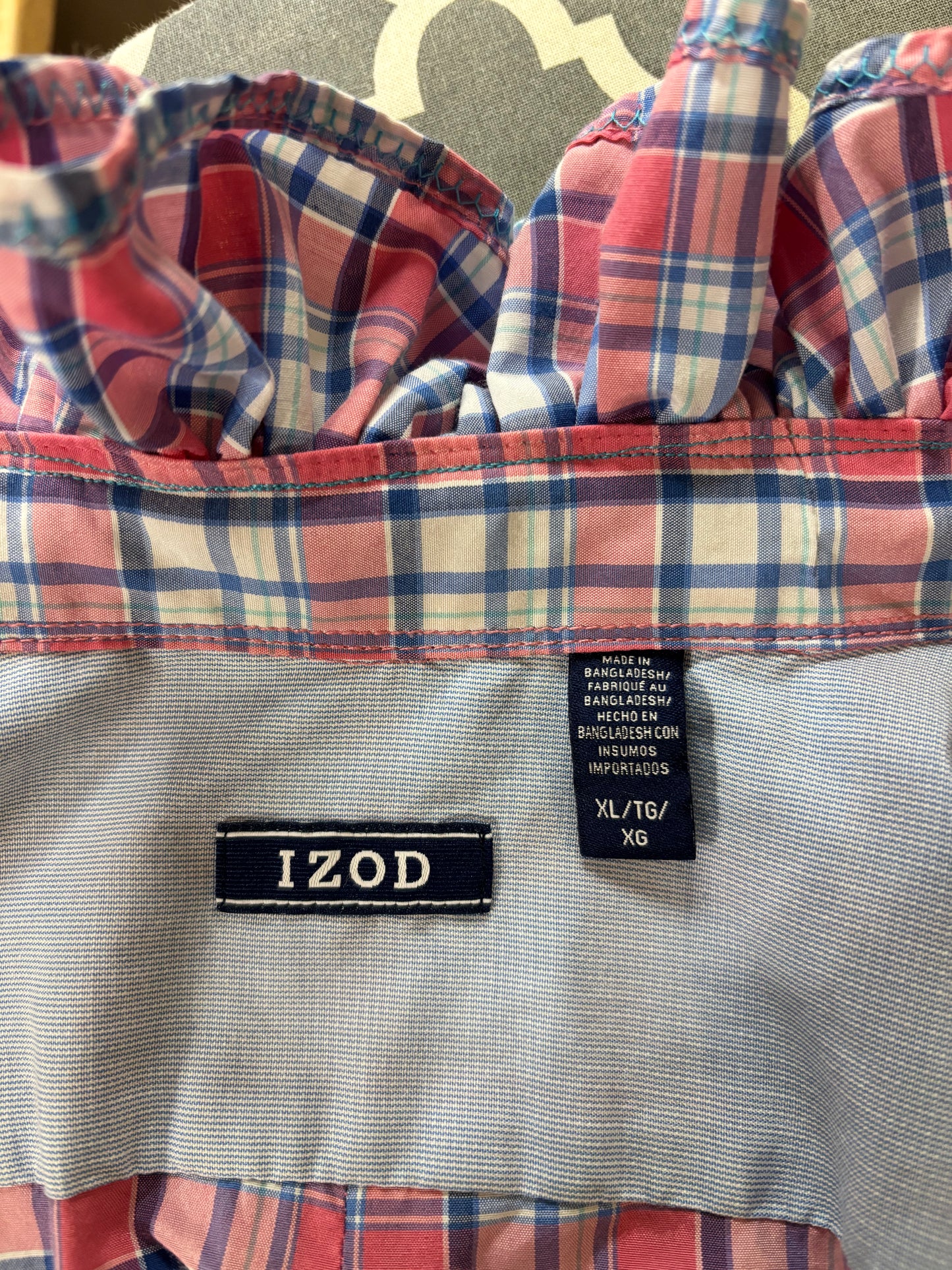 Ruffled IZOD oxford XL
