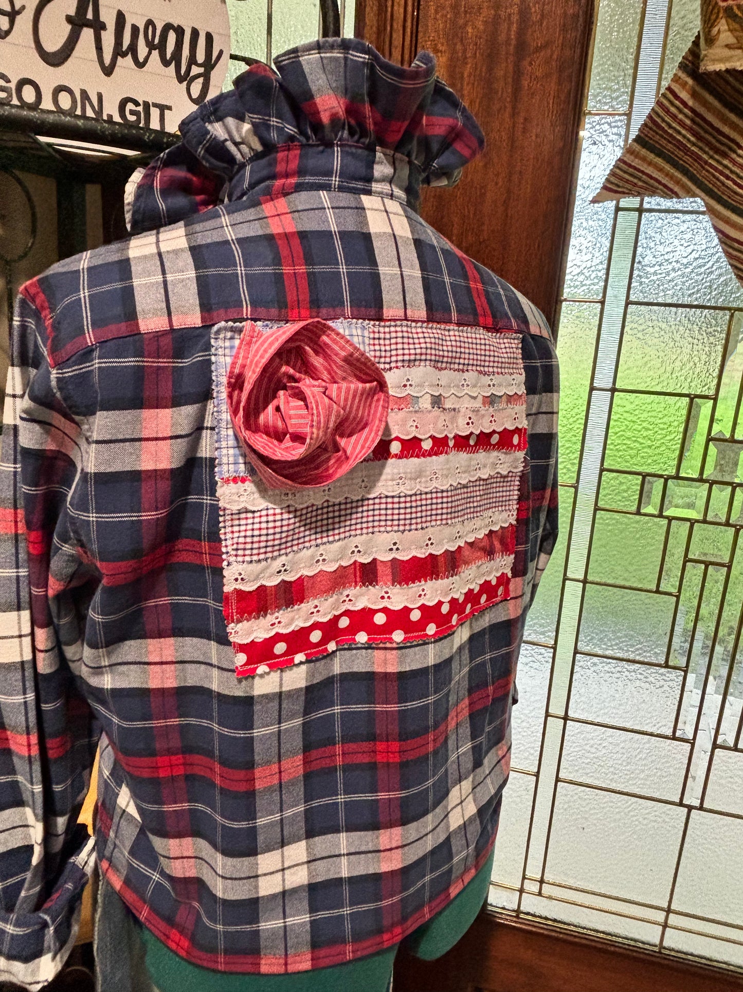Ruffled AE 250th oxford Medium