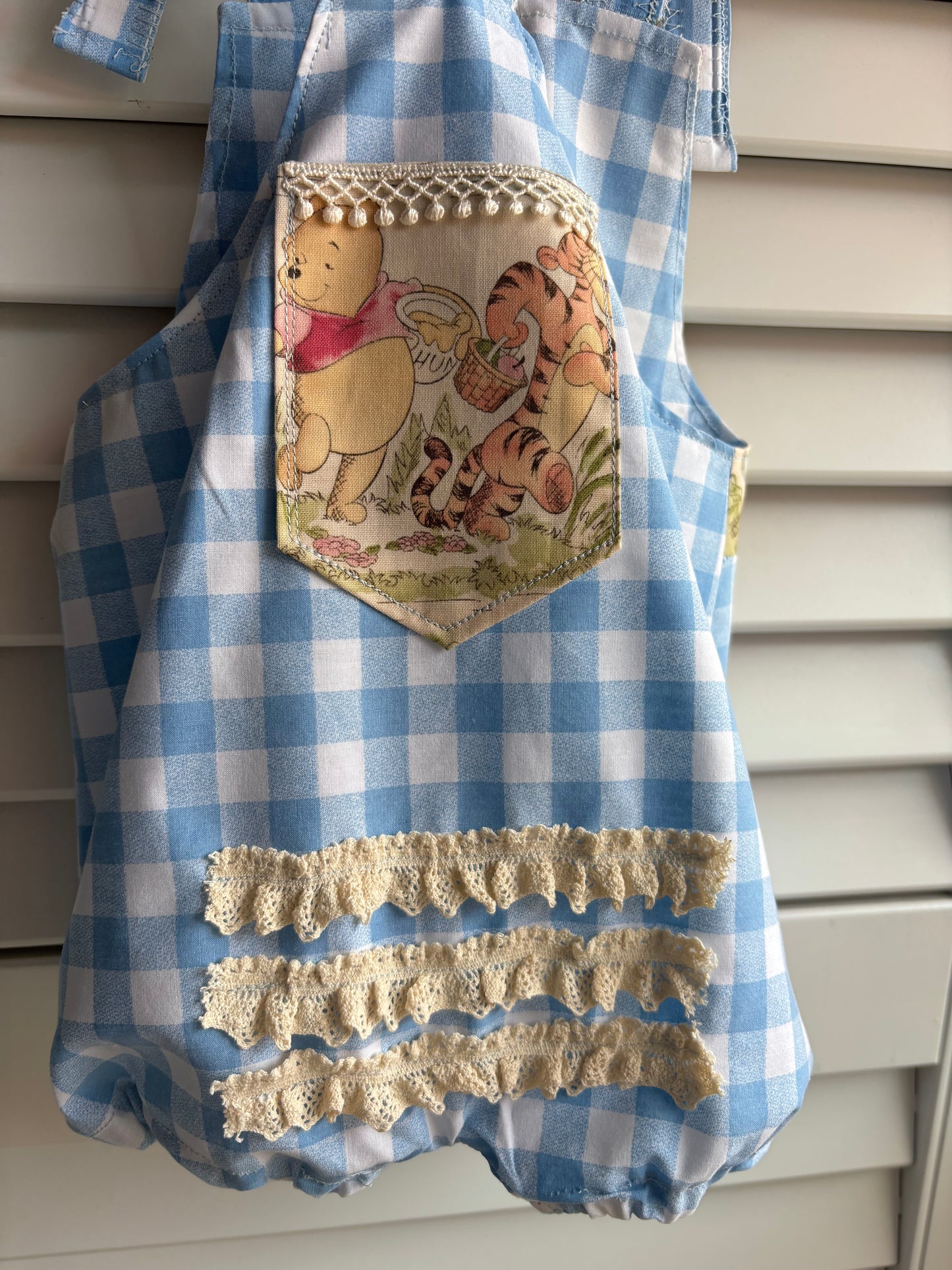 Girls Winnie the Pooh blue bubble